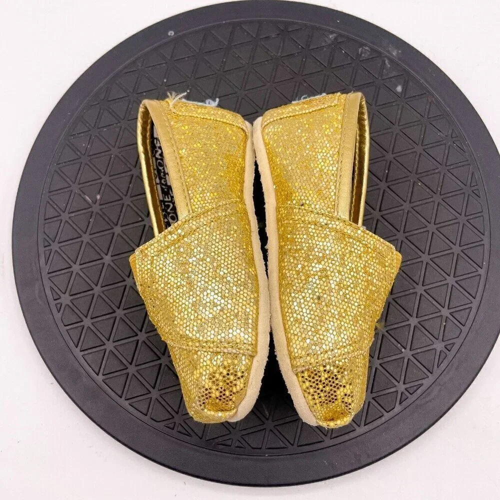 Toms Classic flat gold glitter sparkly baby shoes T5